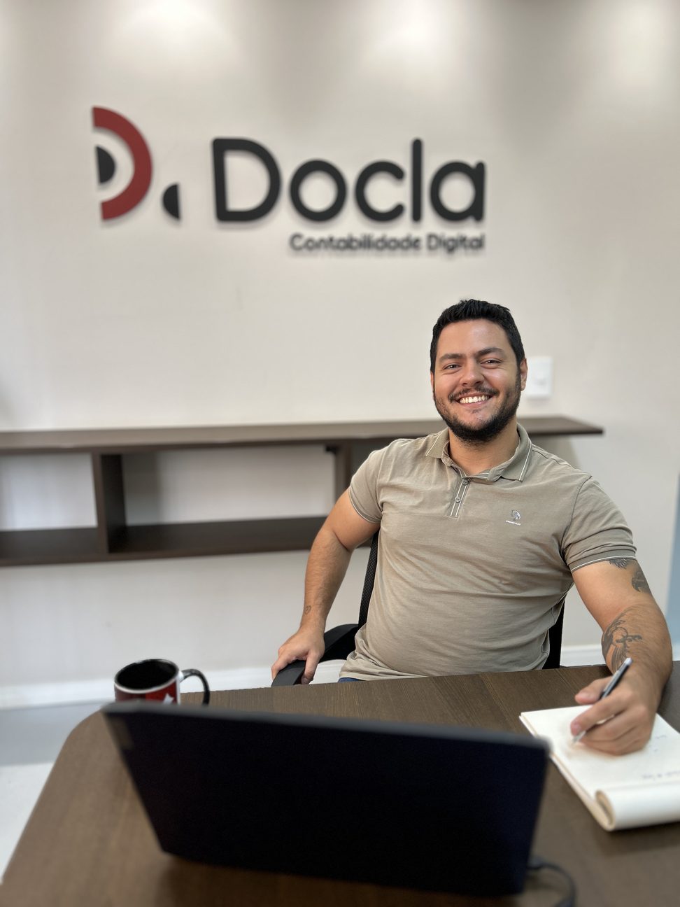 Luciano Antunes Maciel, Fundador